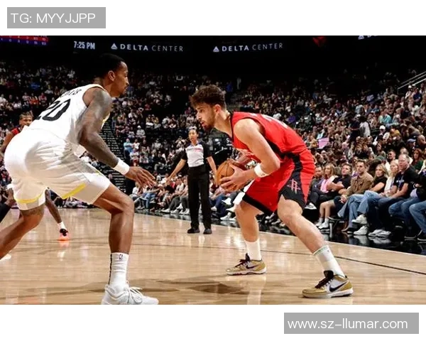 《探索NBA历史伟大球员与经典比赛瞬间，解密篮球背后的故事与传奇》