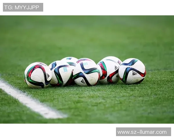 英雄联盟赛事激战正酣各大战队角逐全球总冠军荣耀时刻