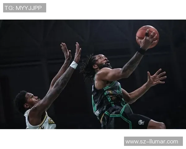 辽宁本钢与新疆广汇激战正酣 角逐季后赛名额谁能笑到最后